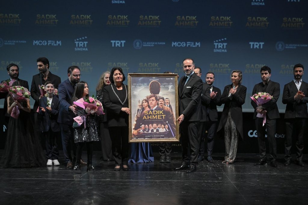 TRT ortak yapımı "Sadık Ahmet"in galası gerçekleşti