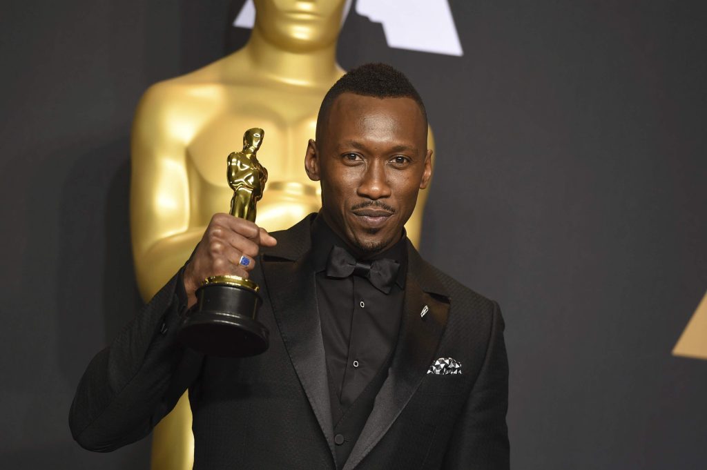 True Detective 3. sezon için Mahershala Ali ile görüşülüyor!