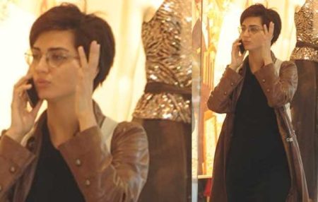 Tuba Büyüküstün çocuklarına alışverişe çıktı