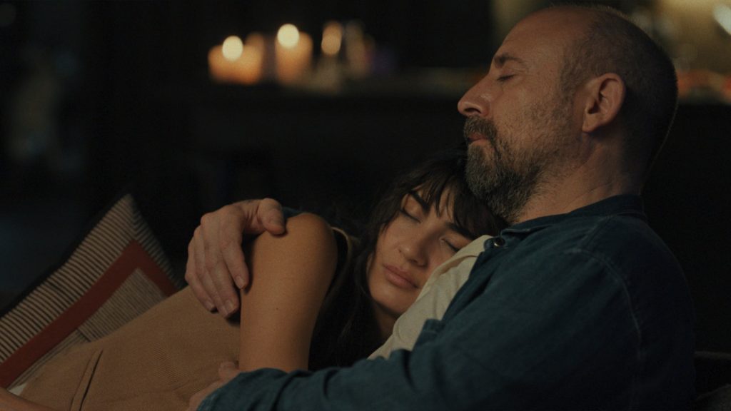 Tuba Büyüküstün ve Halit Ergenç’li GAİN dizisi “Yarın Yokmuş Gibi” Times Meydanı’nda!