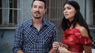 Tuba Büyüküstün'e dizi setinde büyük sürpriz!