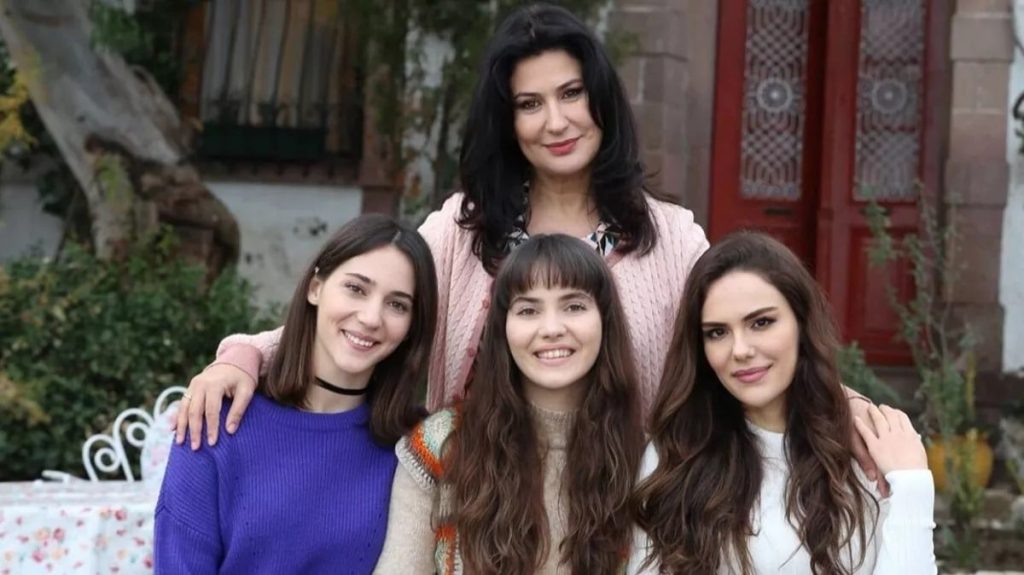 Üç Kız Kardeş İspanya'da yayınlanacak!
