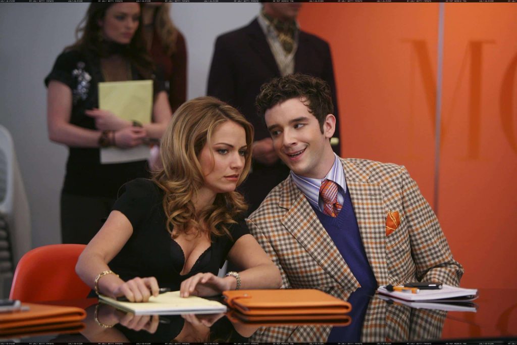 Ugly Betty yıldızları yeni bir komedi dizisinde buluşuyor: Fun