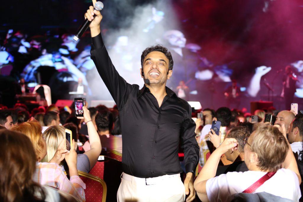 Uğur Aslan'dan Kuruçeşme Açıkhava'da bir ilk!