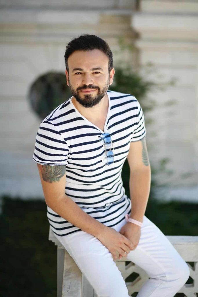 Ünlü menajerden oyuncu adaylarına uyarı: “Merdiven altı ajanslara dikkat edin!”
