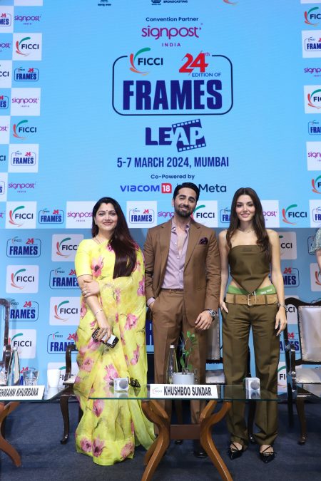 Ünlü oyuncu 'FICCI Frames'in onur konuğu oldu