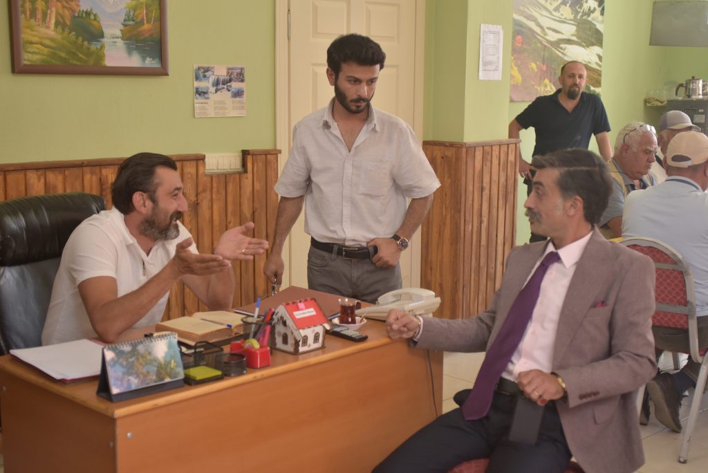 Ünlü oyuncular belediye başkanlığı için yarışacaklar! "Başkan" çok yakında beyazperdede olacak!