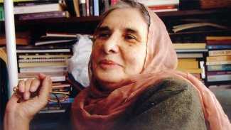 Ünlü senarist Ayşe Şasa yoğun bakımda!