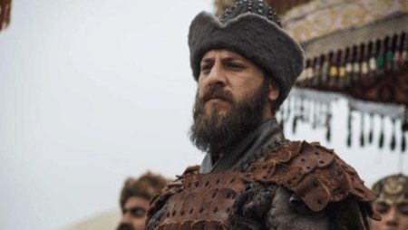 Uyanış Büyük Selçuklu dizisinin kadrosuna Kaan Taşaner katıldı!