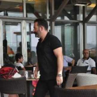 Vicdansız değiliz