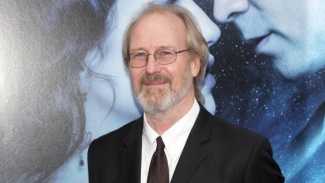 William Hurt AMC dizisi ile ekranlara dönüyor!
