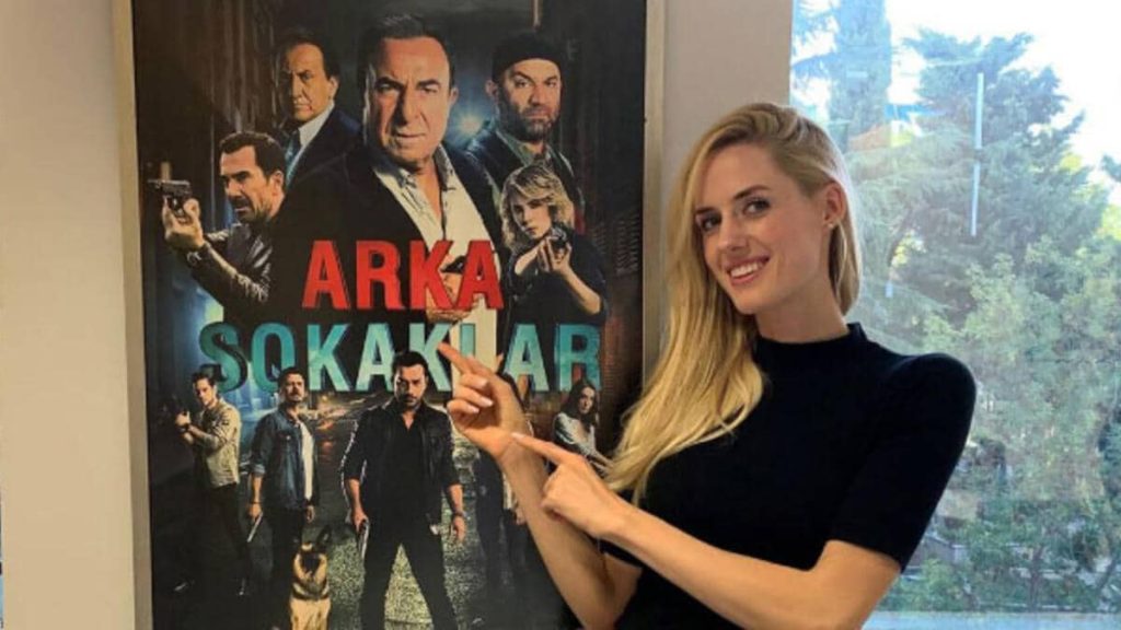 Wilma Elles Arka Sokaklar'dan ayrılıyor!
