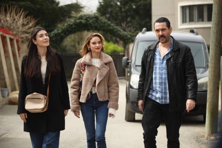 Yalan 1. bölümüyle bu akşam Kanal D'de başlıyor! Yalan oyuncuları kimler? Kim