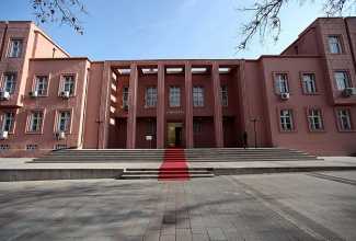 Yargıtay'dan ünlüler lehine karar çıktı!