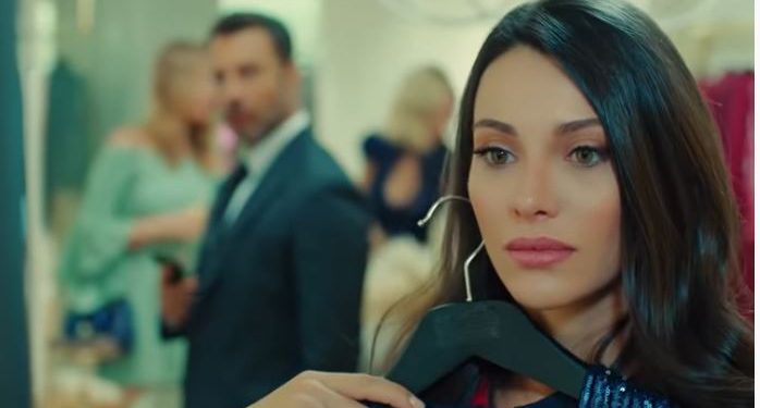 Yasak Elma 49. bölüm fragmanı yayınlandı! Ender'in kardeşi Leyla geliyor!