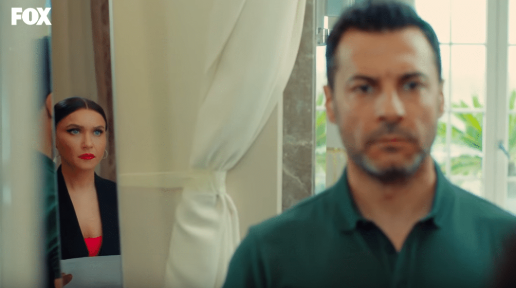 Yasak Elma'da Kaya ve Ender arasında neler olduğu ortaya çıktı! Erim kimin çocuğu?