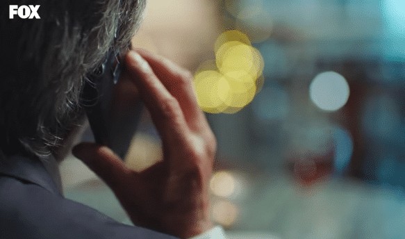 Yasak Elma’daki gizemli adamın kim olduğu belli oldu! Yasak Elma'daki gizemli adamın kim olduğu belli oldu!