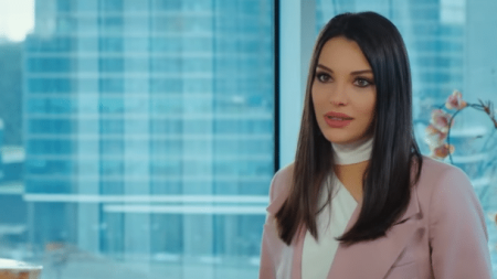 Yasak Elma'nın Leyla'sı Tuvana Türkay Yasak Elma'dan ayrıldı!