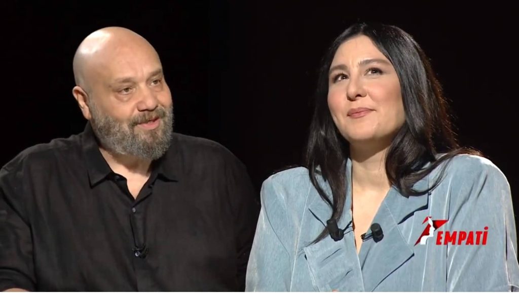 Yasemin Sakallıoğlu: "Eşimle tartışmalarımı yazarak yaparım!"