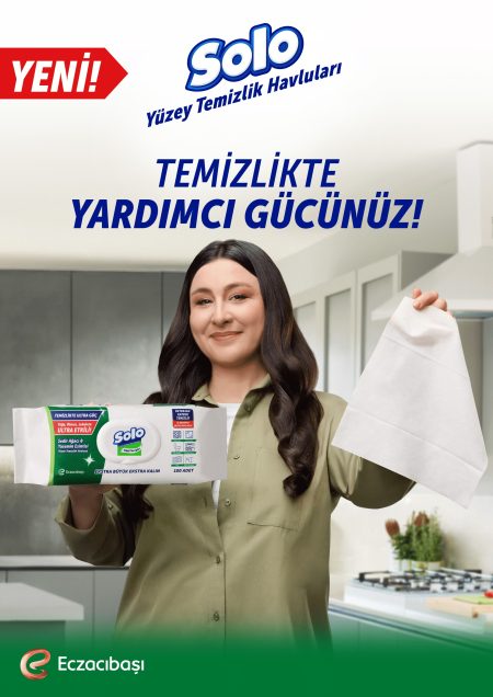 Yasemin Sakallıoğlu ünlü markanın reklam yüzü oldu!