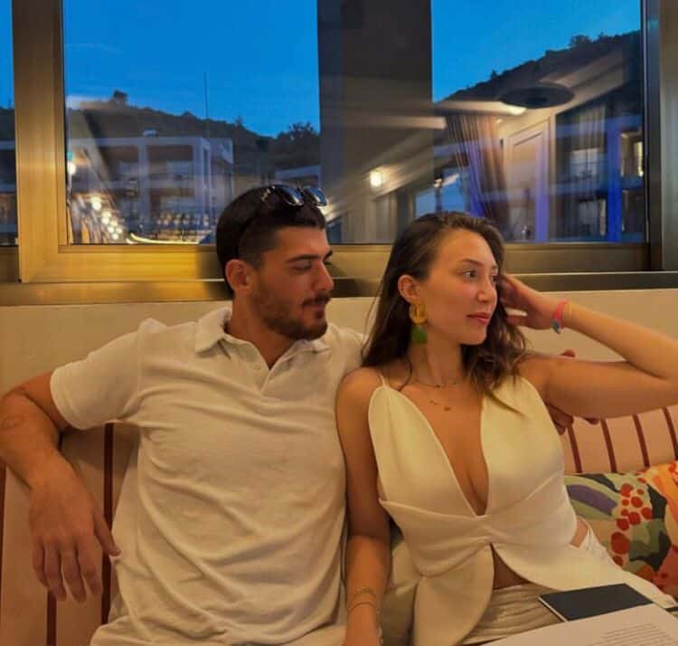 Yasmin Erbil Yiğit Poyraz ile tanışma hikayesini anlattı: 'Telefon şifremi unuttum'