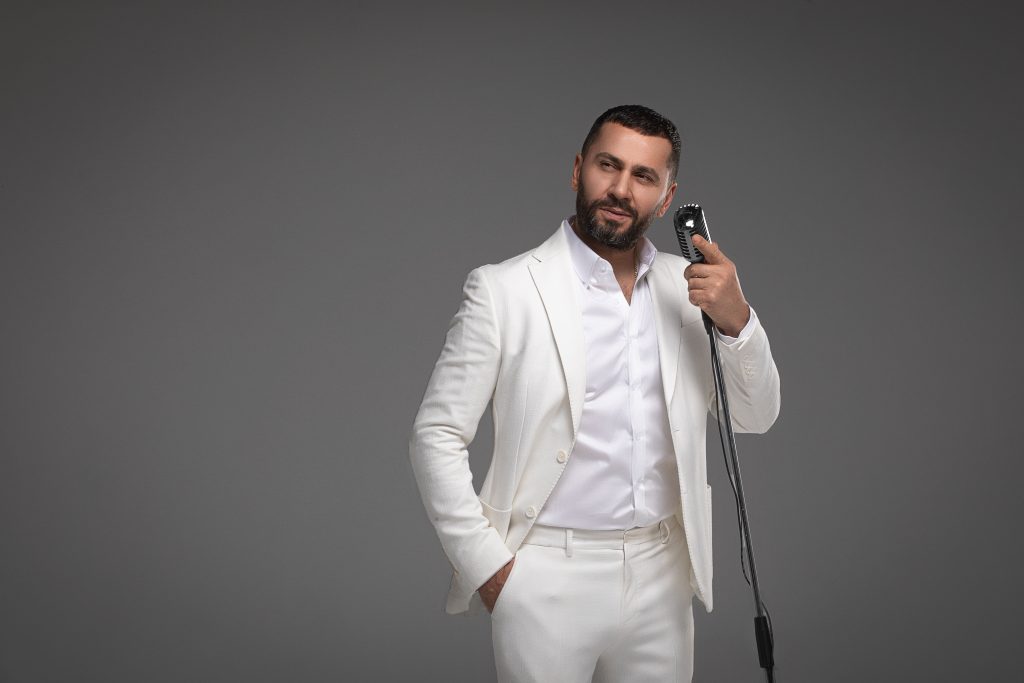 Yaz coşkusuna Özgür Alter dokunuşu!