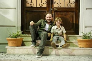 Yeni Dizi "Keşke Hiç Büyümeseydik" oyuncu kadrosu ve konusu belli oldu! İşte ilk bölümden kareler