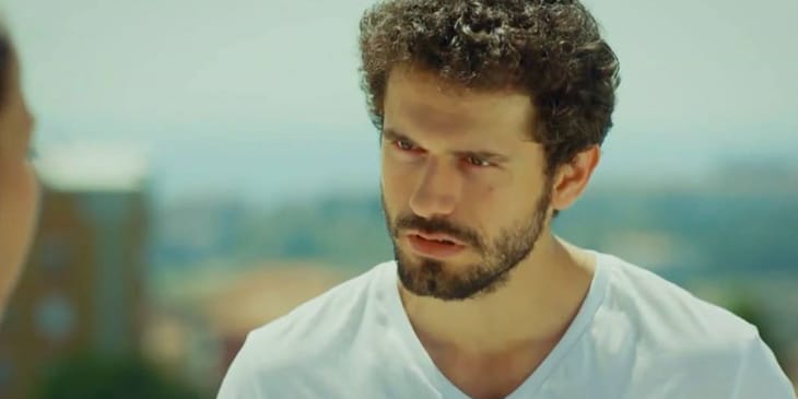Yiğit Kirazcı'nın yeni dizisi belli oldu! İşte Çatı Katı Aşk dizisinin detayları...
