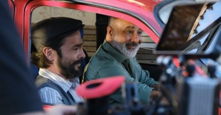 Yılın iddialı komedi filmlerinden 'Efsane'nin afişi yayınlandı!