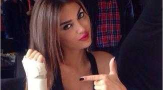 Yolanthe Cabau'nun talihsiz çekim kazası!