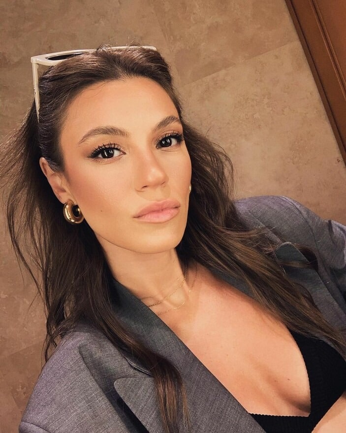 Yüsra Geyik