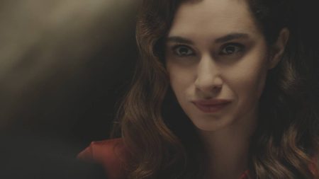 Yüzleşme Masal (Hande Doğandemir) kimdir?