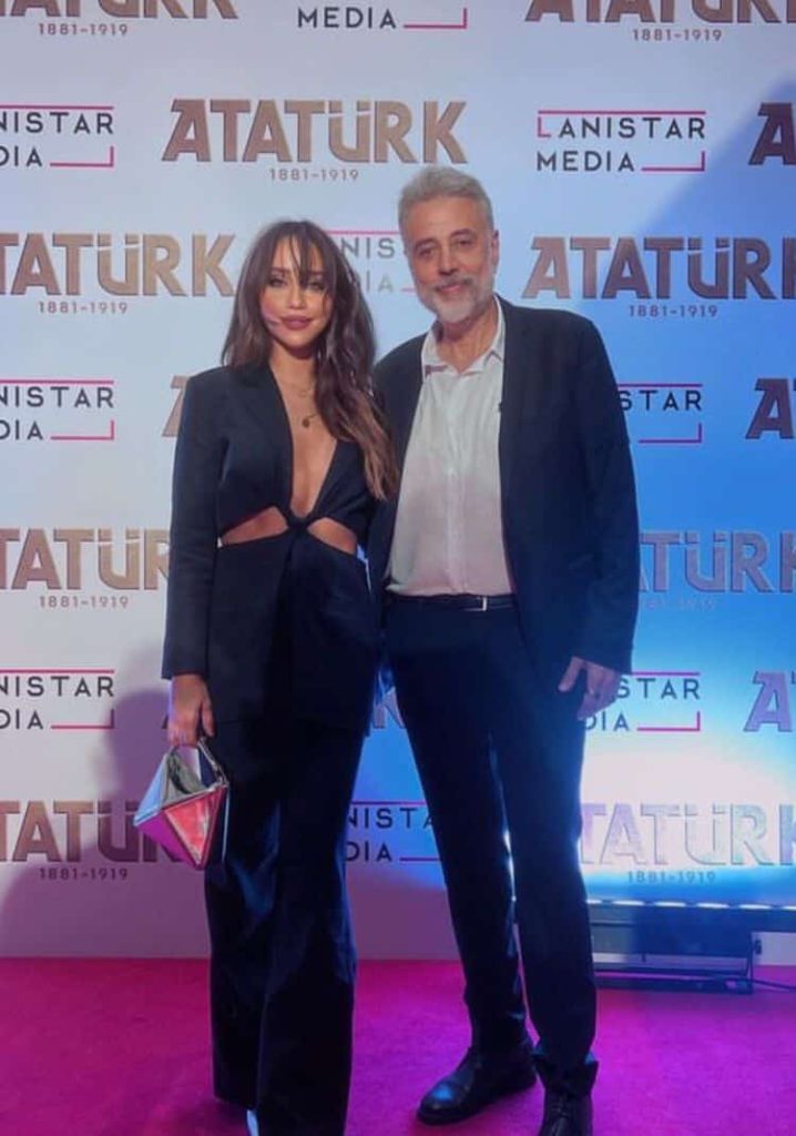 'Zeynep Alkan' babasının sevgilisi hakkında konuştu!