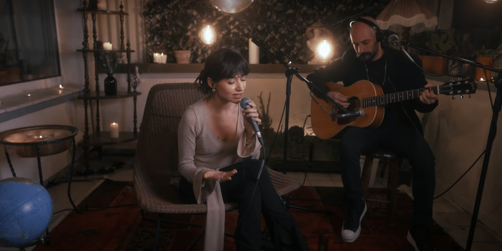 Zeynep Bastık 5. yılında yine aynı yerde!