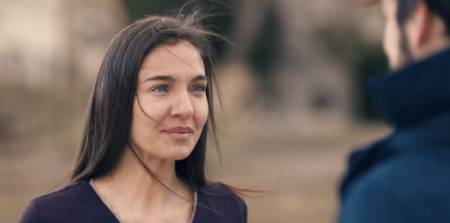 Zümdürü Anka dizisinin tanıtımında çalan "Derman Sendedir" türküsünün sözleri