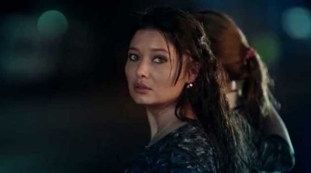 Paramparça Tanıtım Fragmanı