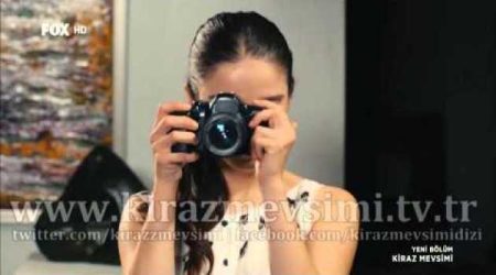 Öykü ve Derin karşılıklı olarak fotoğraflarını çekiyor! / 17.Bölüm