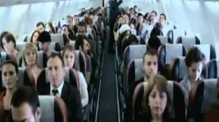 Çok Film Hareketler Bunlar - Uçak Sahnesi