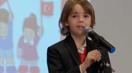 Sinan Karayel'den 23 Nisan şiiri