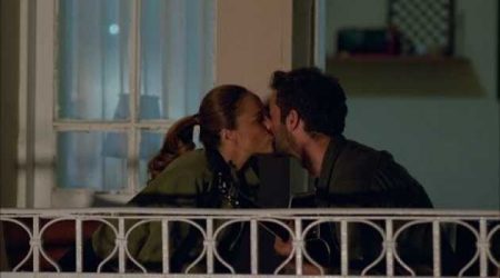 Poyraz Karayel - İlker Kaleli - Hikayem Bitmedi / Doktor