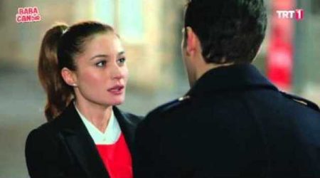 Ece'den Haluk'a ilk öpücük!