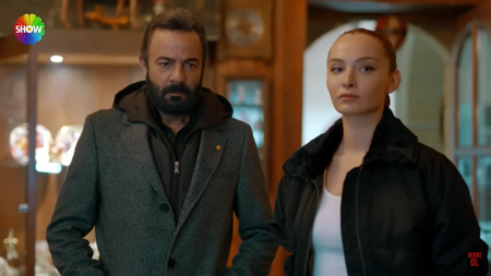 Sipahi 3. Bölüm - Yıldırım Bozok eski dostları ile birlikte!