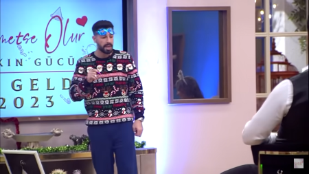 Kısmetse Olur: Aşkın Gücü 18. Bölüm - Sedat'tan Yeni Yıla Özel Rap Performansı!