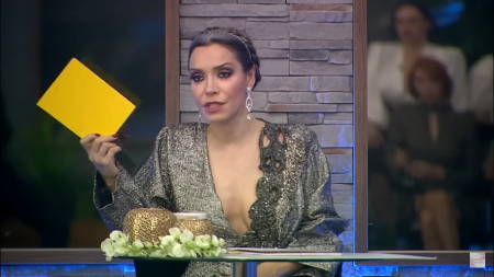 Kısmetse Olur: Aşkın Gücü 21. Bölüm - Bilek Galada Sarı Kart Aldı!