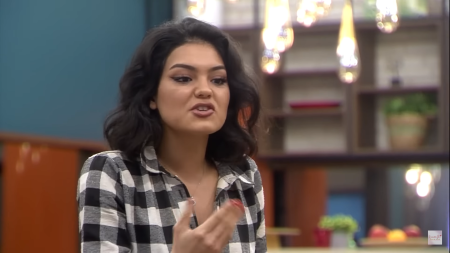 Kısmetse Olur: Aşkın Gücü 22. Bölüm - Aybüke ve Eslem Arasında Büyük Tartışma!