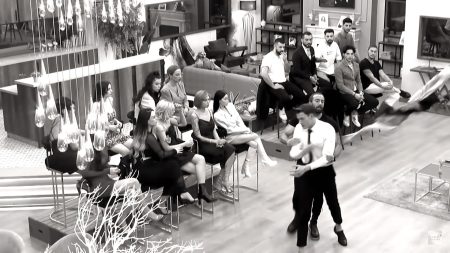 Kısmetse Olur: Aşkın Gücü 27. Bölüm - Tolga'nın Sabrı Kalmadı Ev Karıştı!