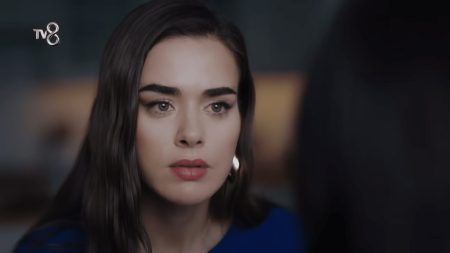 Tuzak 14 . Bölüm - Ceren ve Çınar Demir'i Görmeye El Ele Gitti