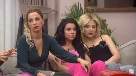 Kısmetse Olur: Aşkın Gücü 36. Bölüm - Kızlar Evinde Gün Gerginlikle Bitti