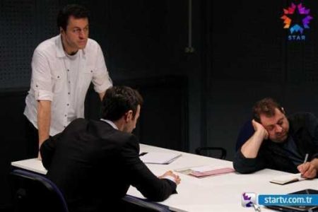 Çıplak Gerçek 11-12. Bölüm Fragmanı