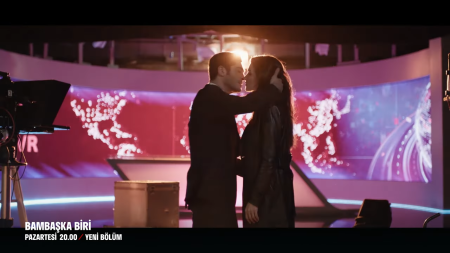 Bambaşka Biri 2. Bölüm Fragmanı